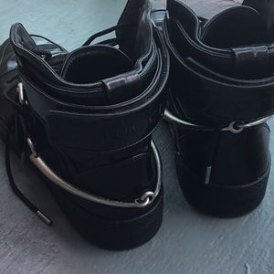Gucci high top leather sneaker (11)